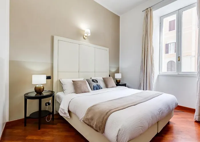 Bdc - Spanish Steps Gold 2bdr Apartament Rzym