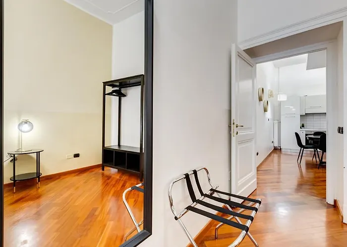 Bdc - Spanish Steps Gold 2bdr Apartament