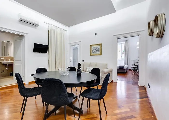 Bdc - Spanish Steps Gold 2bdr Apartament
